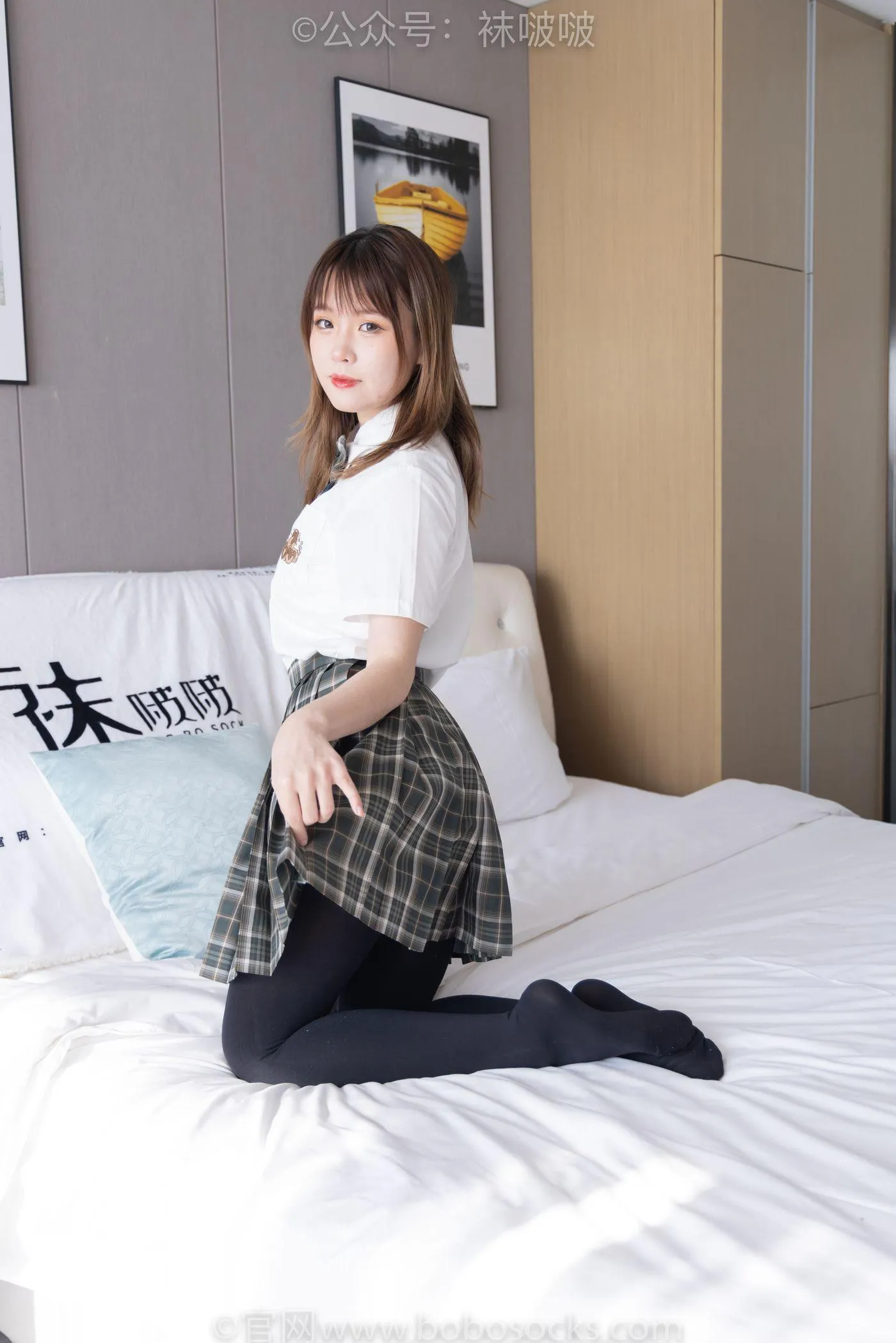 [BoBoSocks袜啵啵]NO.056 朵朵-JK制服、皮鞋、厚黑丝 [135P]插图3